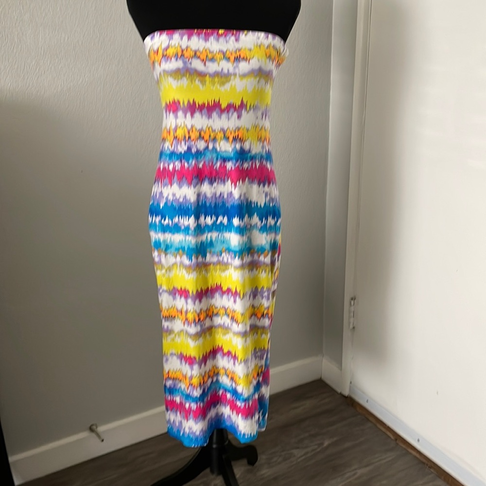 Love tie dye strapless dress